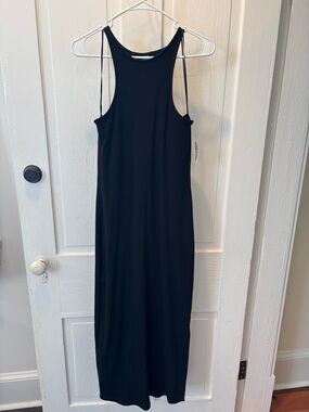 Women’s Black Sleeveless pencil Dress